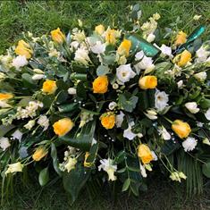 Rose coffin spray