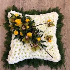 Large foliage edge cushion