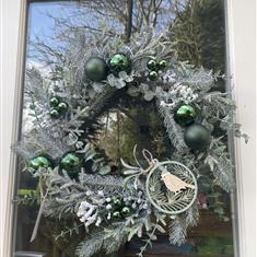 Frosted green wreath 